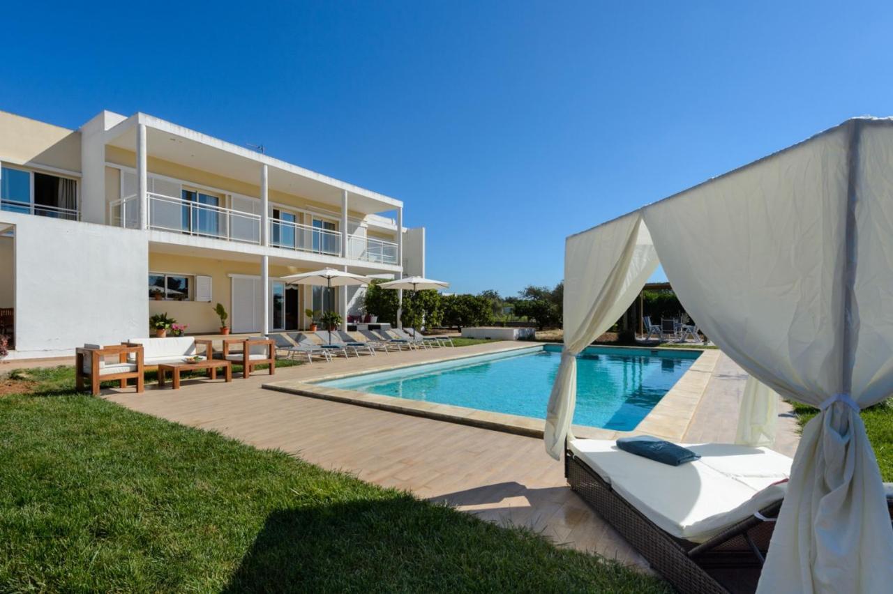 Guasch Villa