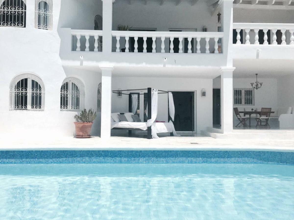Villa Blanco