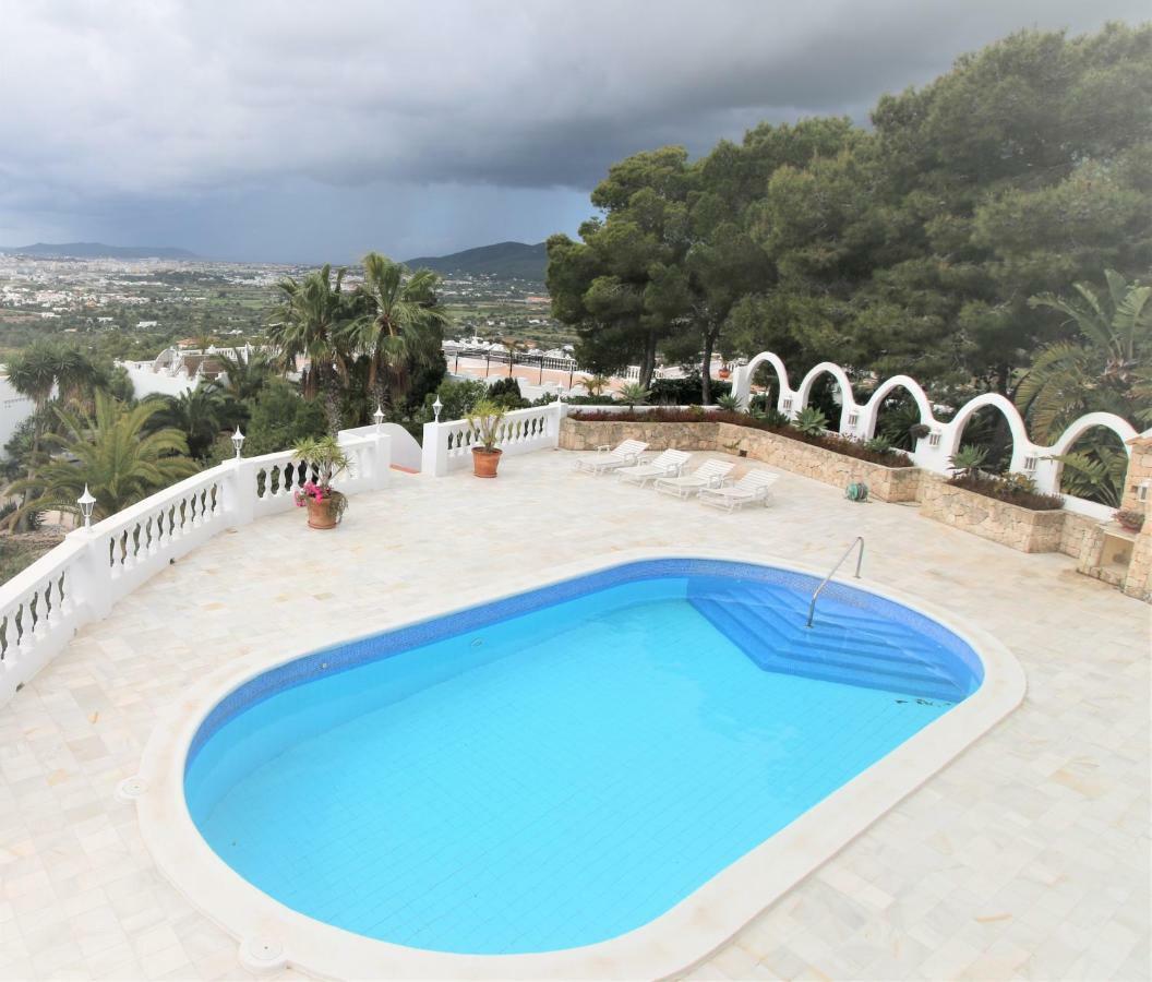 Villa Blanco *