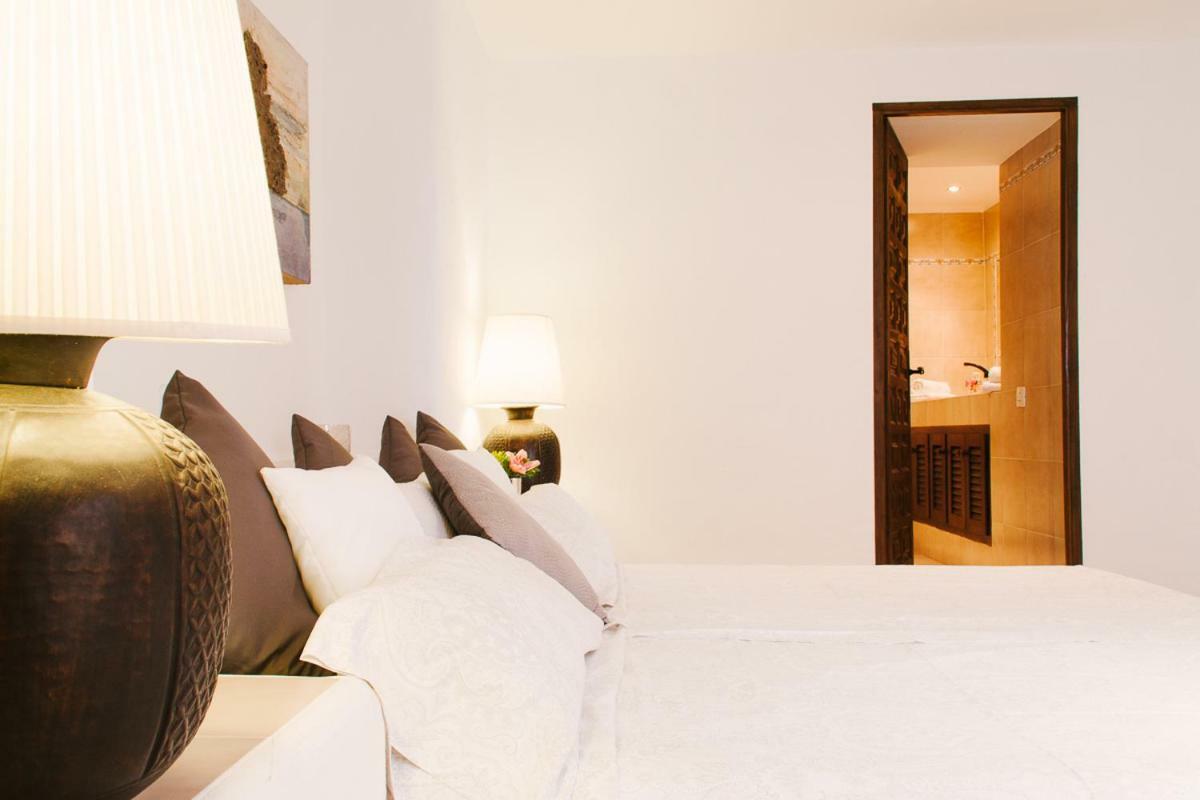 Villa Blanco Villa Santa Eularia des Riu