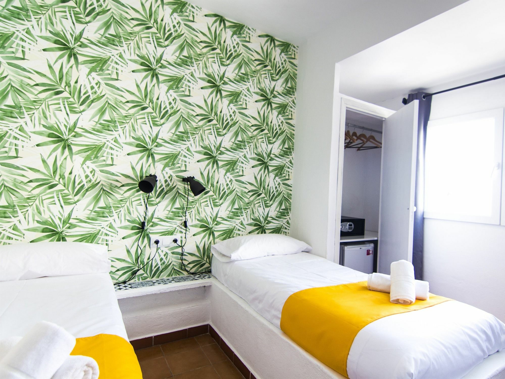 Nanit Ibiza Guest house