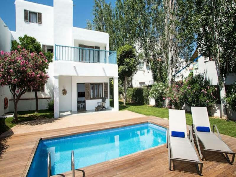 Cabau S Argamassa * Santa Eularia des Riu