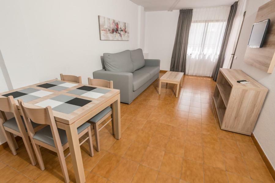 Niko Apartment