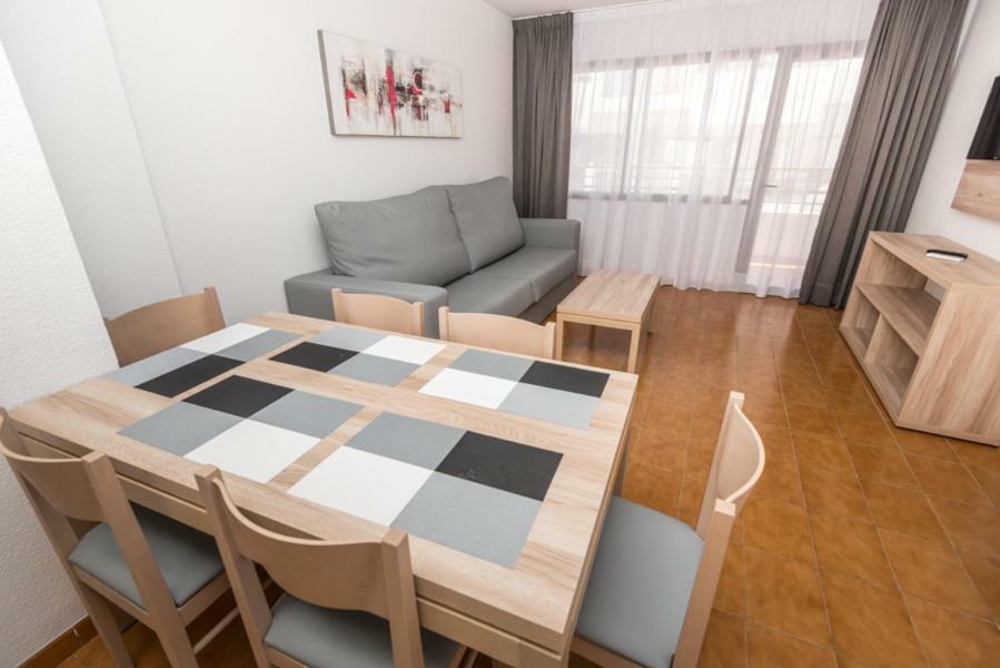 Niko Apartment *