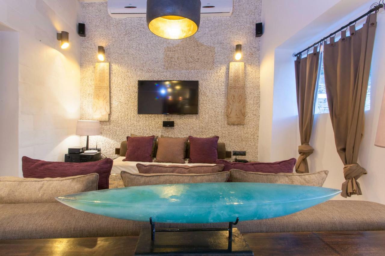 Ibiza Luxury Villa *