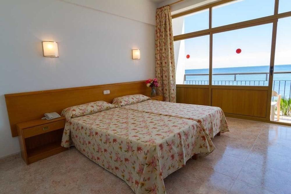 Hotel Riomar, Ibiza, A Tribute Portfolio Santa Eulària des Riu