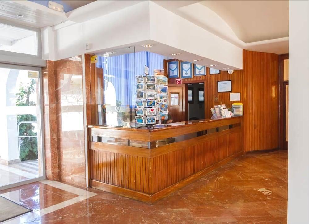 Riomar, Ibiza, A Tribute Portfolio Hotel Santa Eulària des Riu