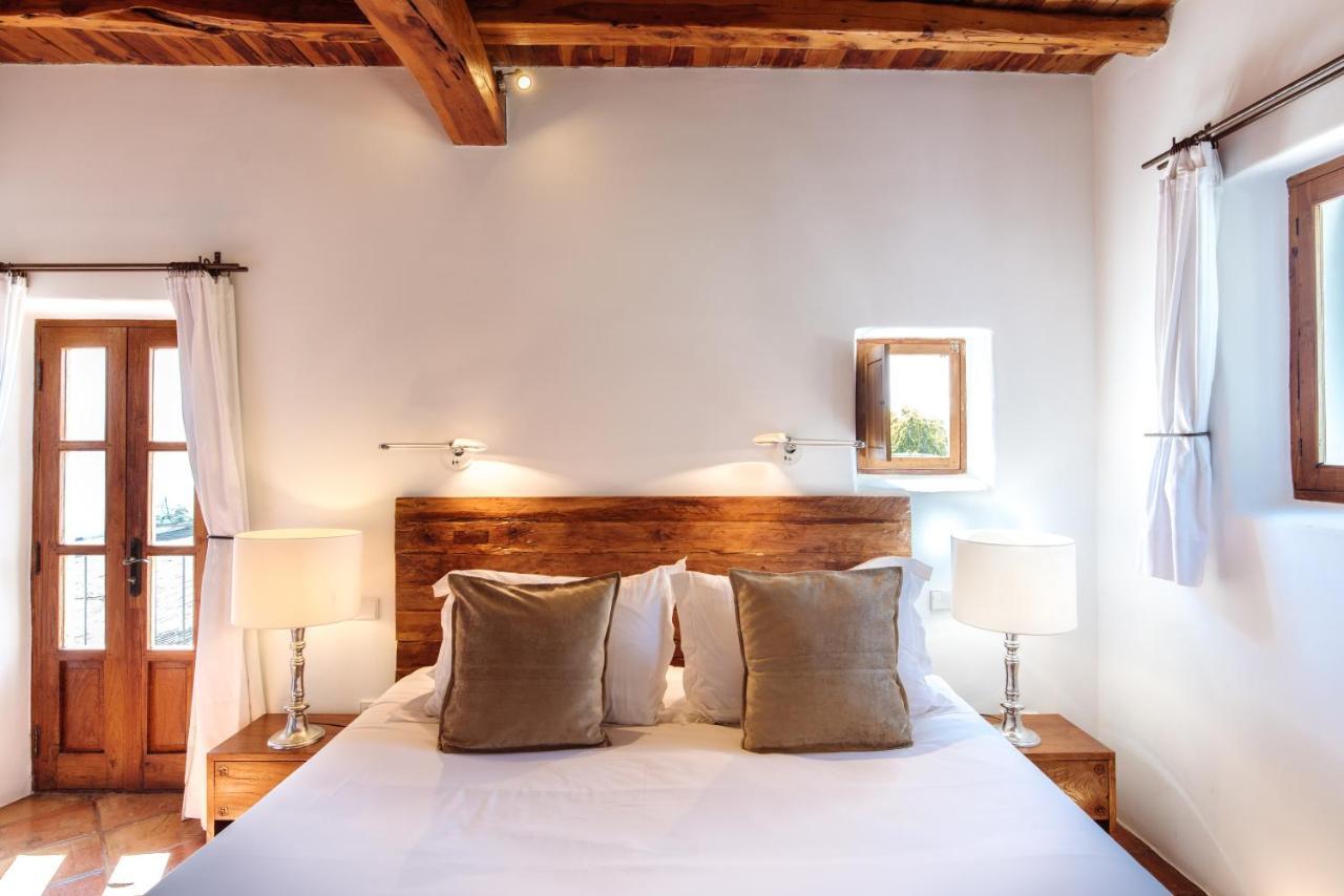 Atzaro Santa Eulària des Riu