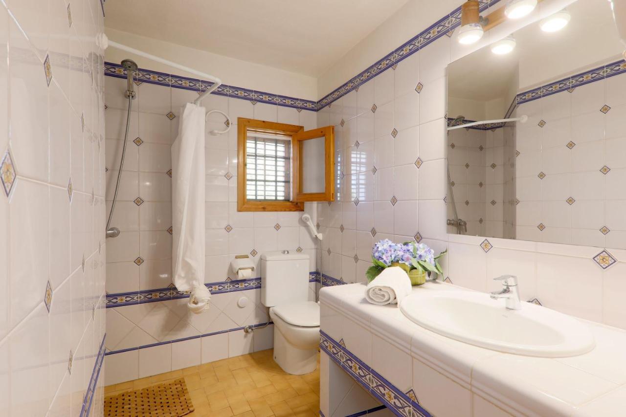 Villa Caseres Santa Eulalia del Río