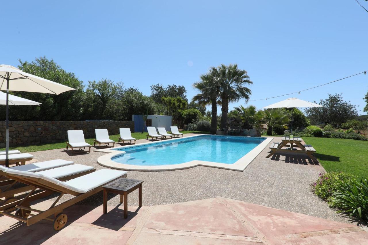 Caseres Villa