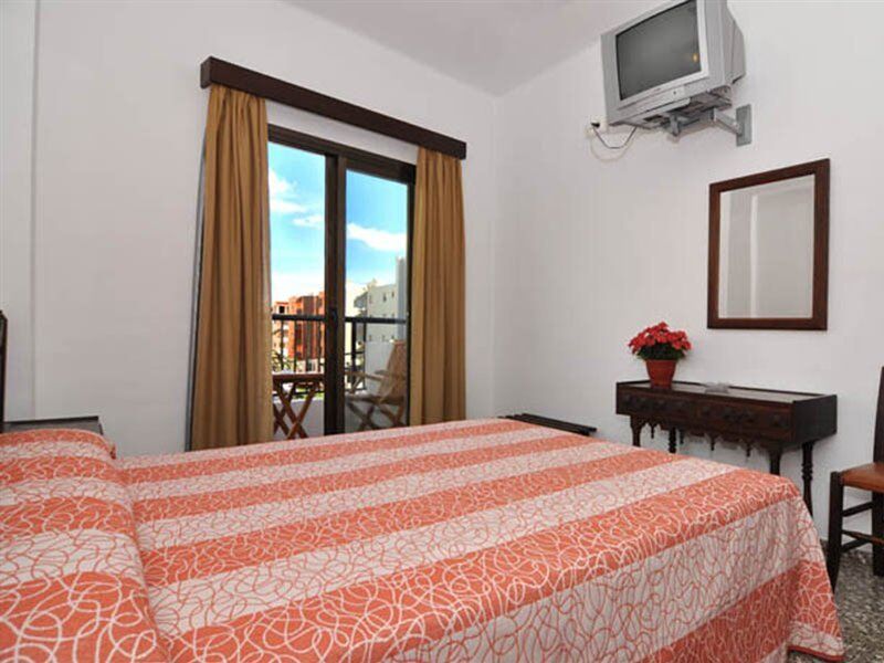 Y Santa Eulalia Guest house Santa Eularia des Riu