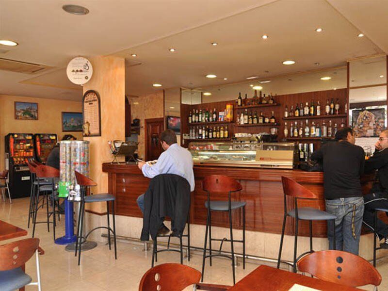 Guest house Y Santa Eulalia 2*