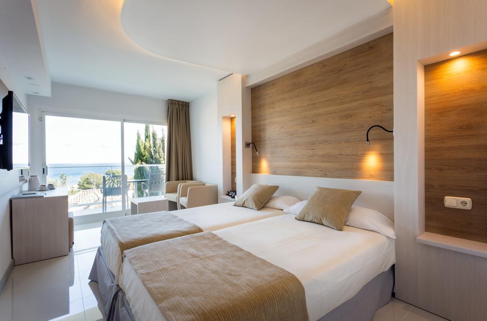 Sirenis Club Siesta 4* Santa Eularia des Riu