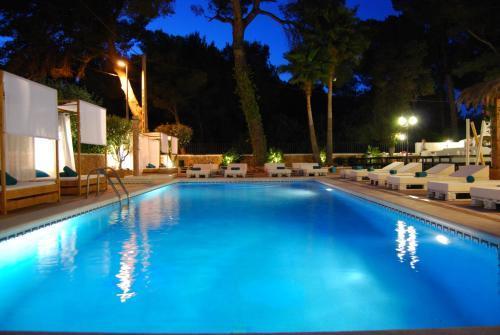 Aparthotel Acora Ibiza 3*