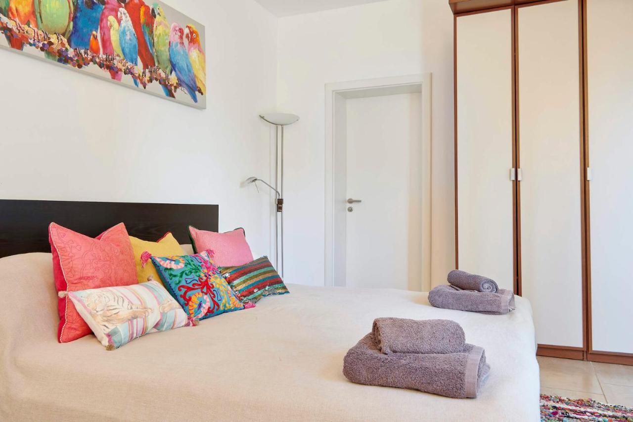 Rent This Luxury With Private Pool, Ibiza 1059 Villa Santa Eulalia del Río