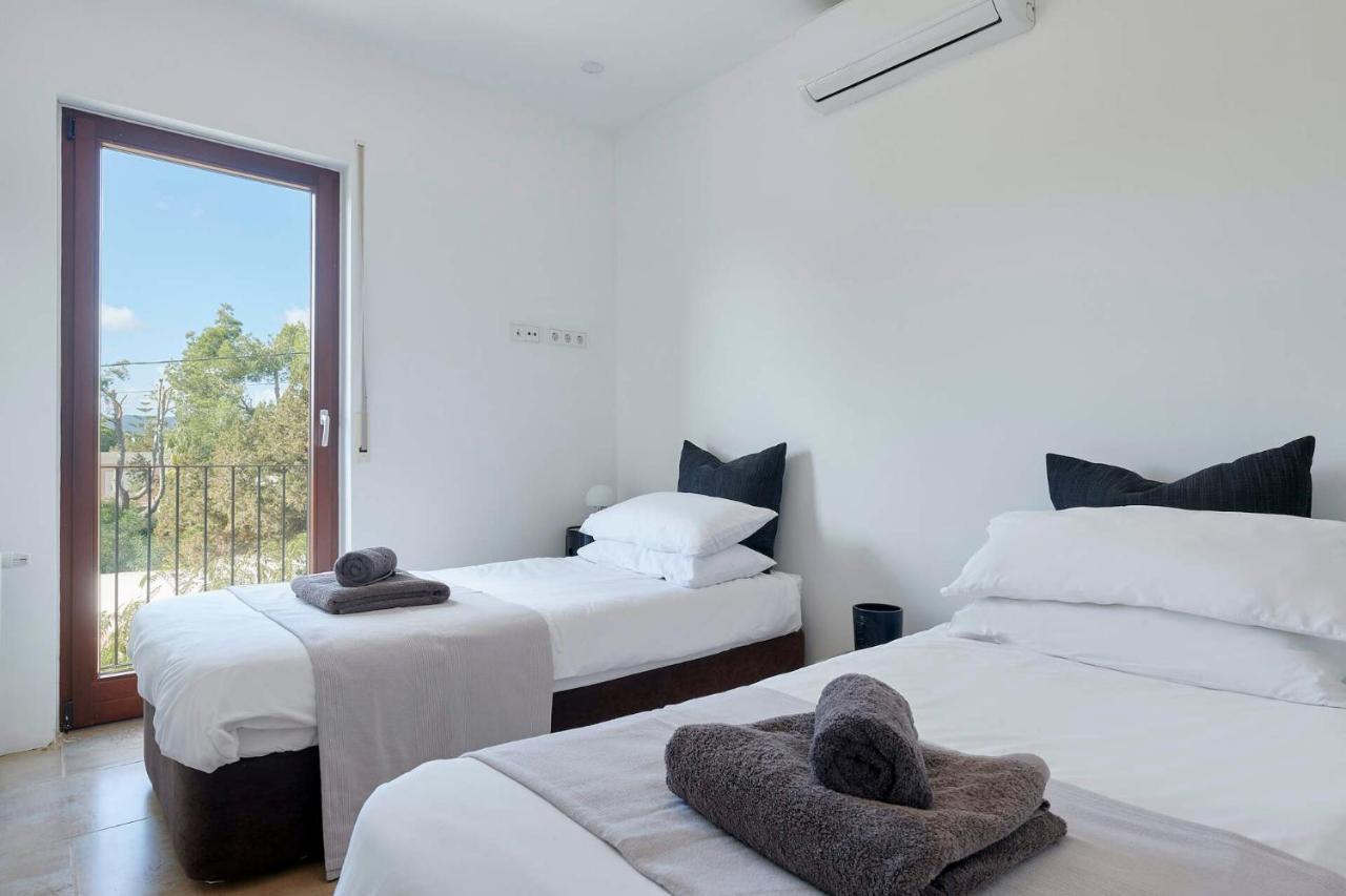 Rent This Luxury With Private Pool, Ibiza 1059 Villa Santa Eulalia del Río