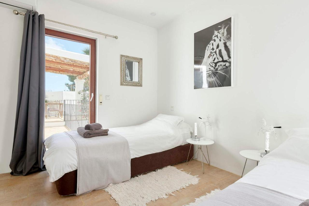 Villa Rent This Luxury With Private Pool, Ibiza 1059 Santa Eulalia del Río