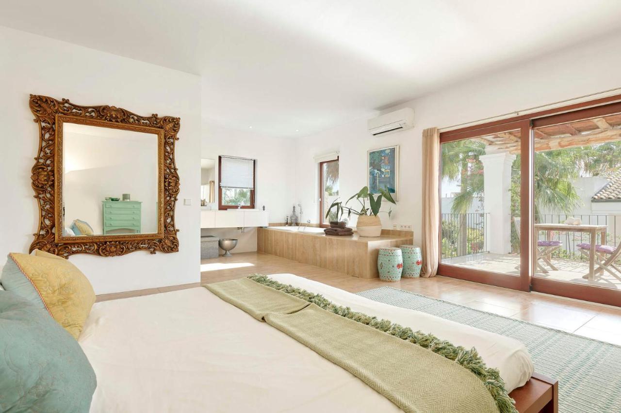 Villa Rent This Luxury With Private Pool, Ibiza 1059