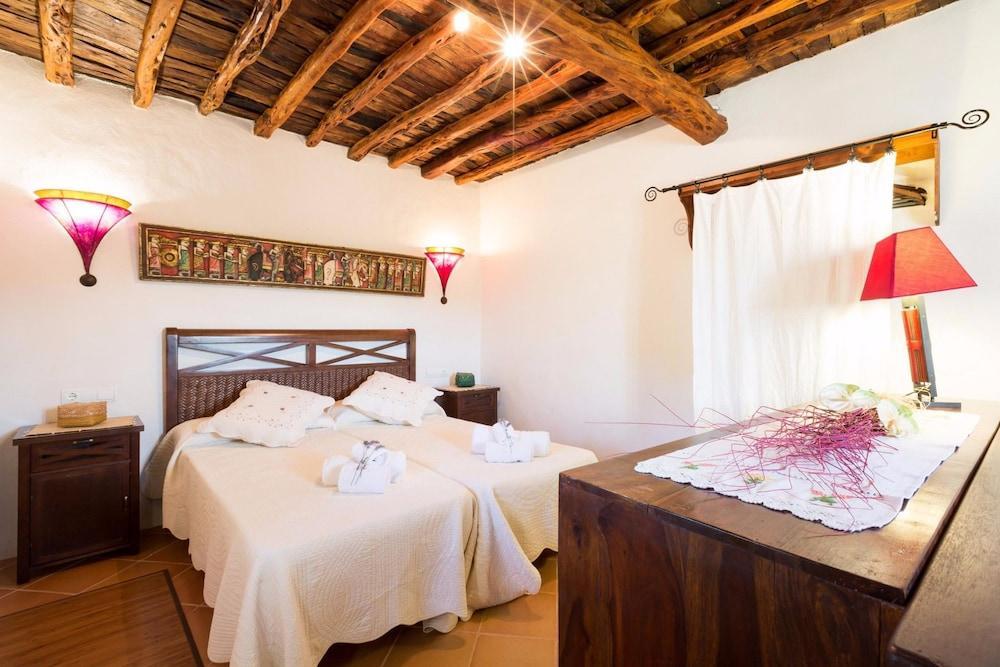 Villa Canseres *