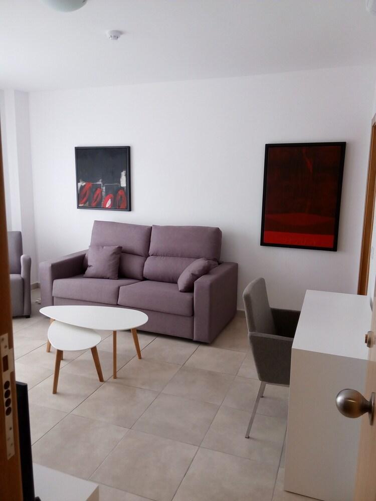 S'alamera & Hotel 2*