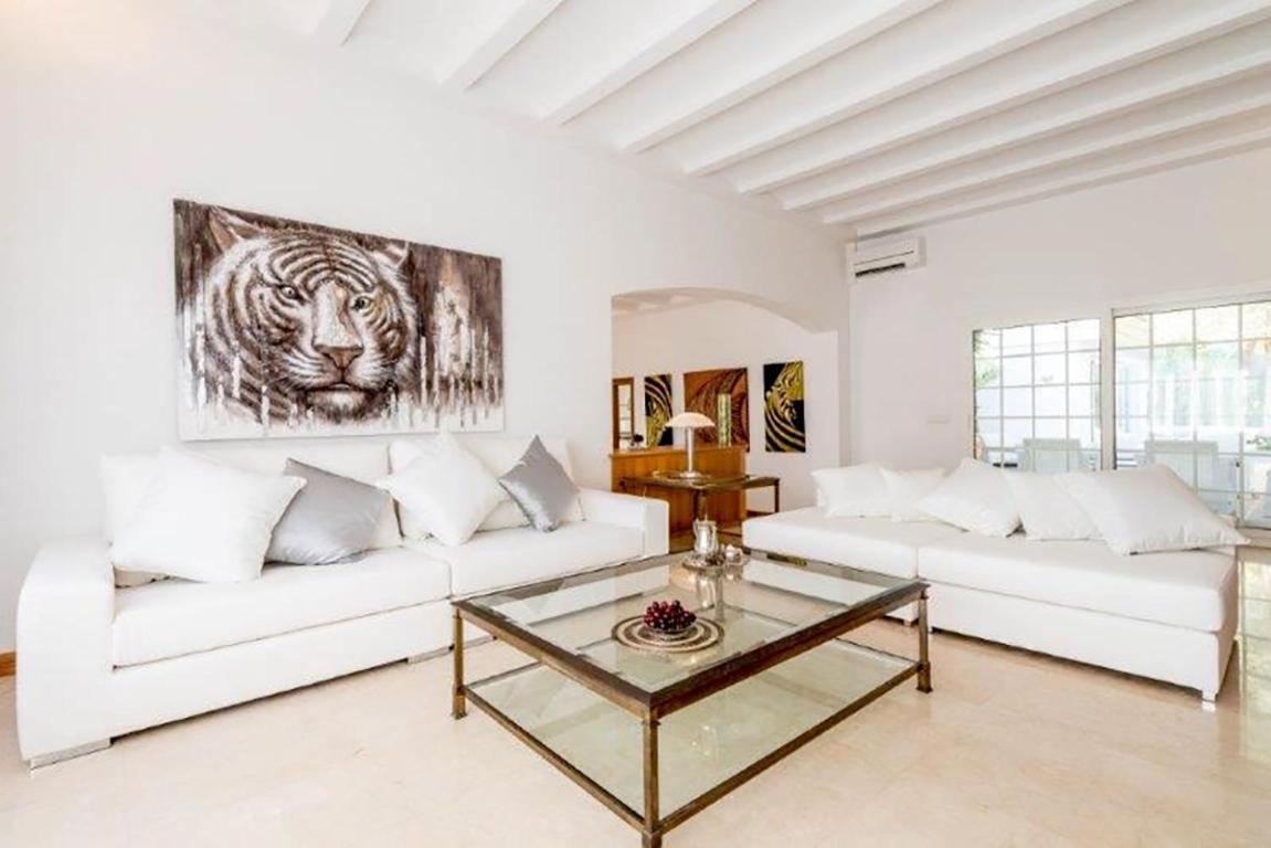 Gorgeous Near Ibiza Centre * Santa Eularia des Riu