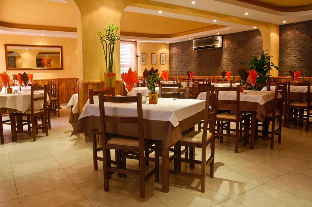 Aparthotel Casa Luis 4*