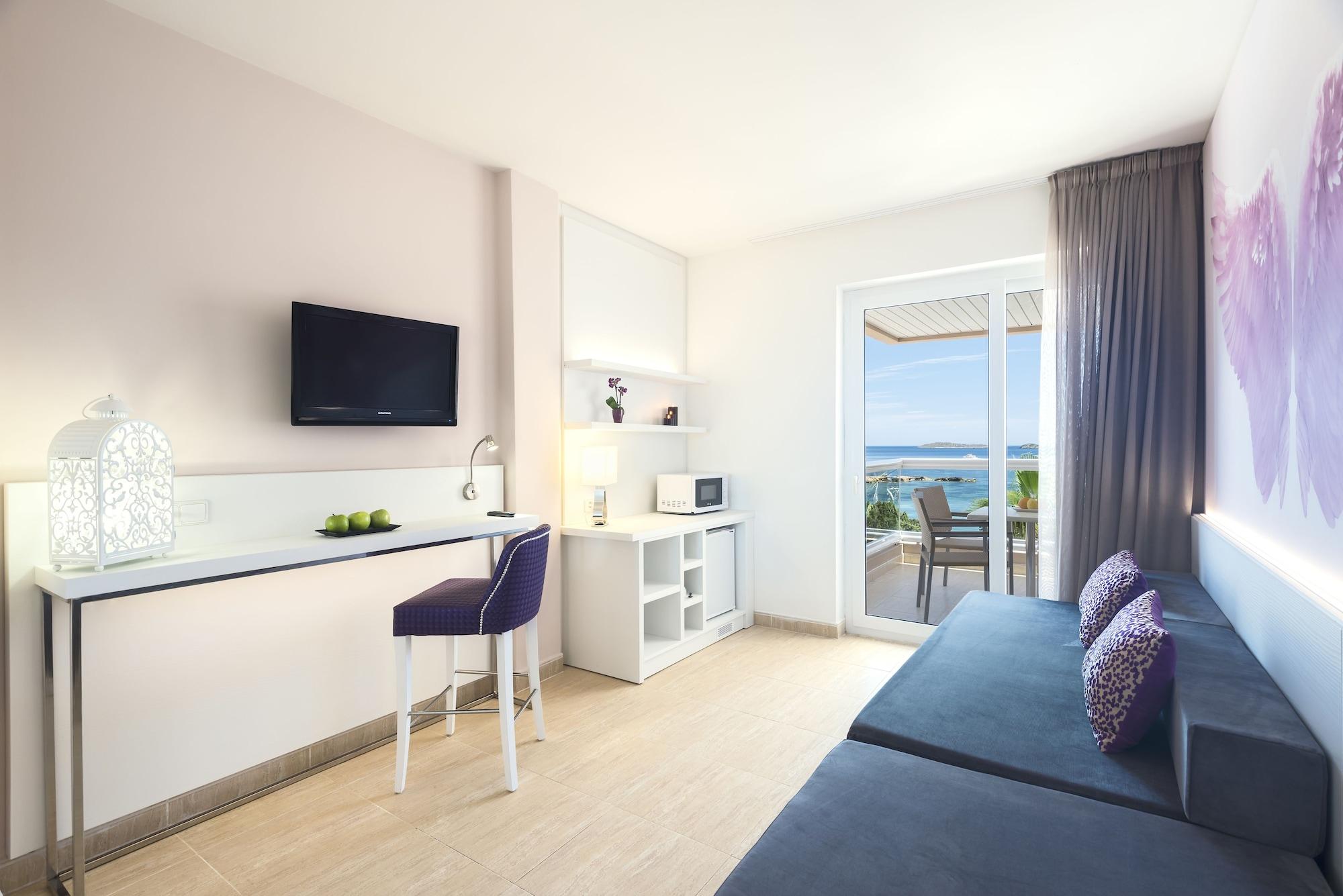 Aparthotel Tropic Garden Santa Eularia des Riu