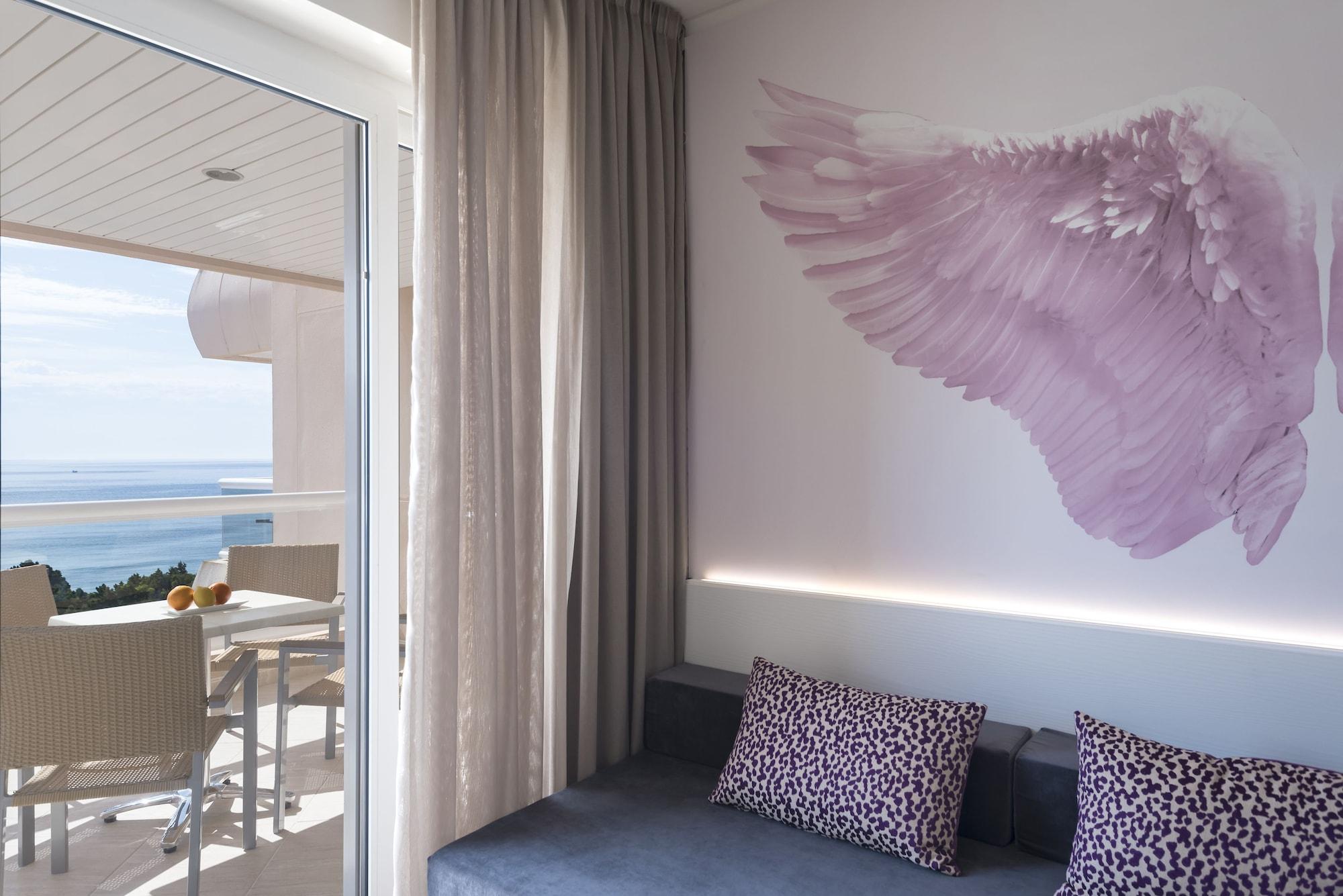 Tropic Garden Aparthotel