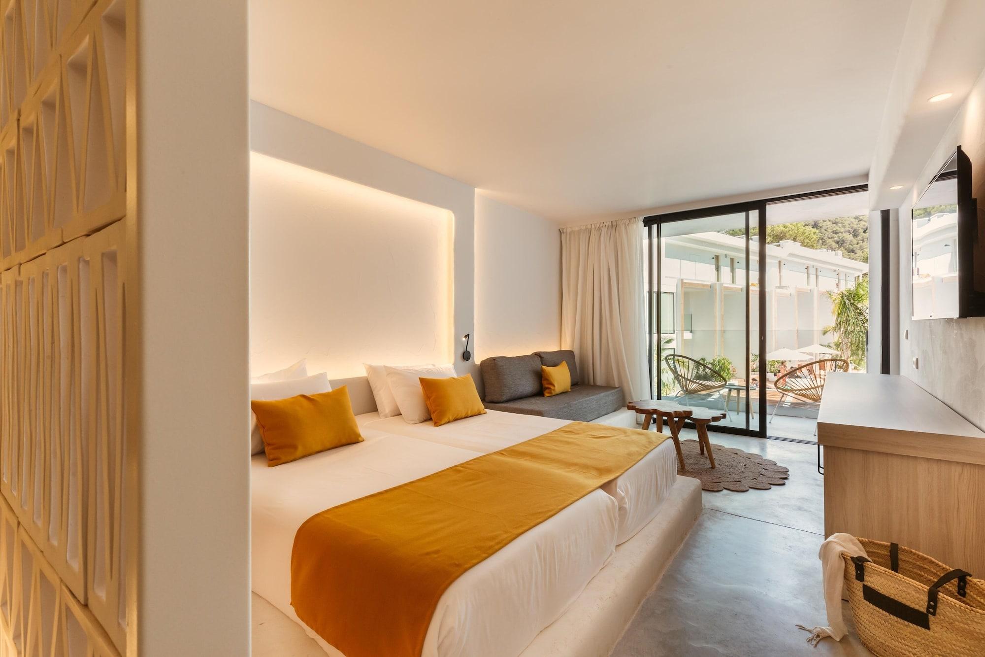 Del Sol Apartment