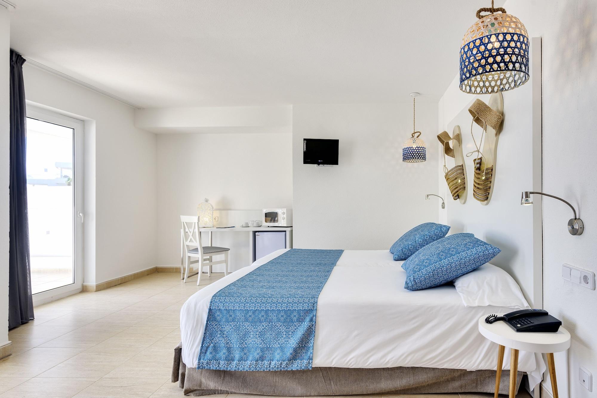 Aparthotel Tropic Garden Santa Eularia des Riu
