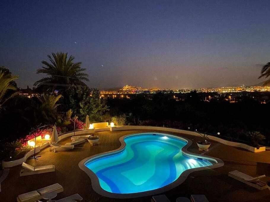 Villa Gorgeous Near Ibiza Centre