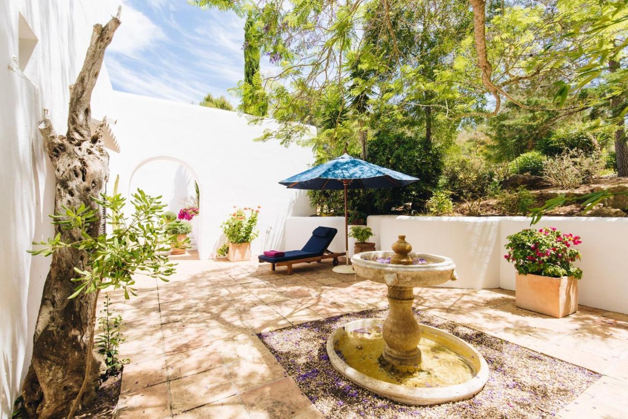 Villa Luxurious Ibiza Casa Pacifica 6 Bedrooms Large Outdoor Dining Area Bbq San Rafael Santa Eularia des Riu
