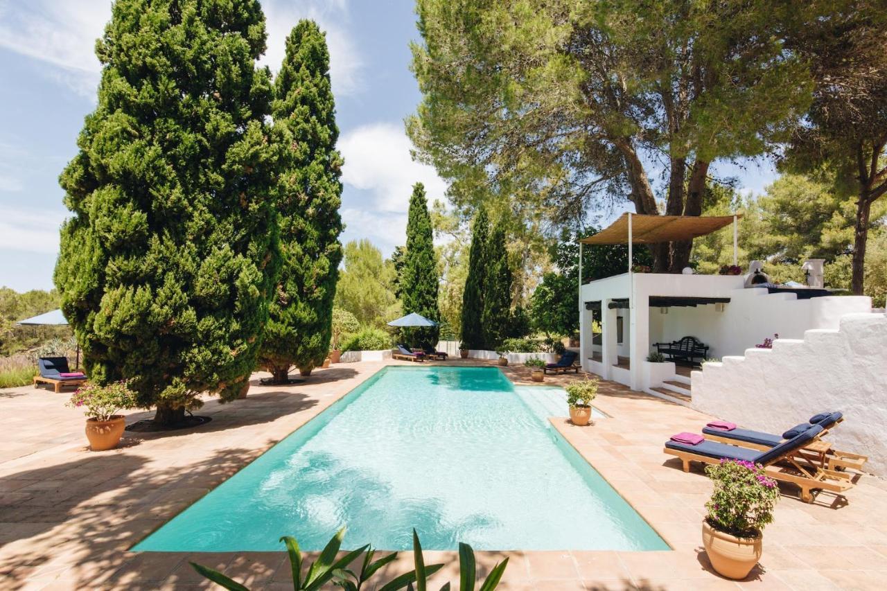 Luxurious Ibiza Casa Pacifica 6 Bedrooms Large Outdoor Dining Area Bbq San Rafael *