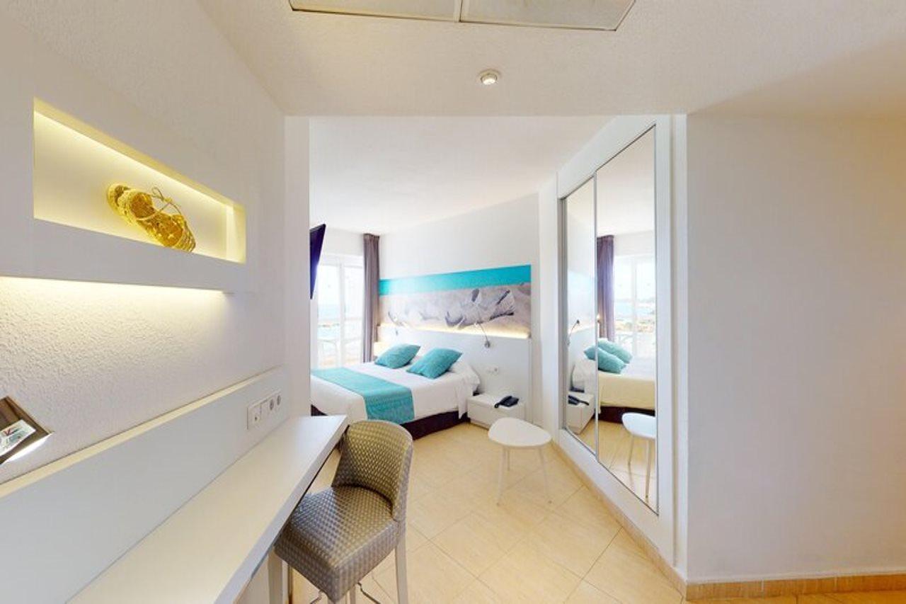 Aparthotel Tropic Garden 4*