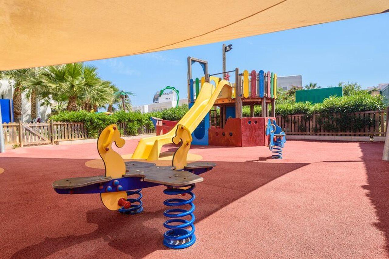 Tropic Garden Aparthotel