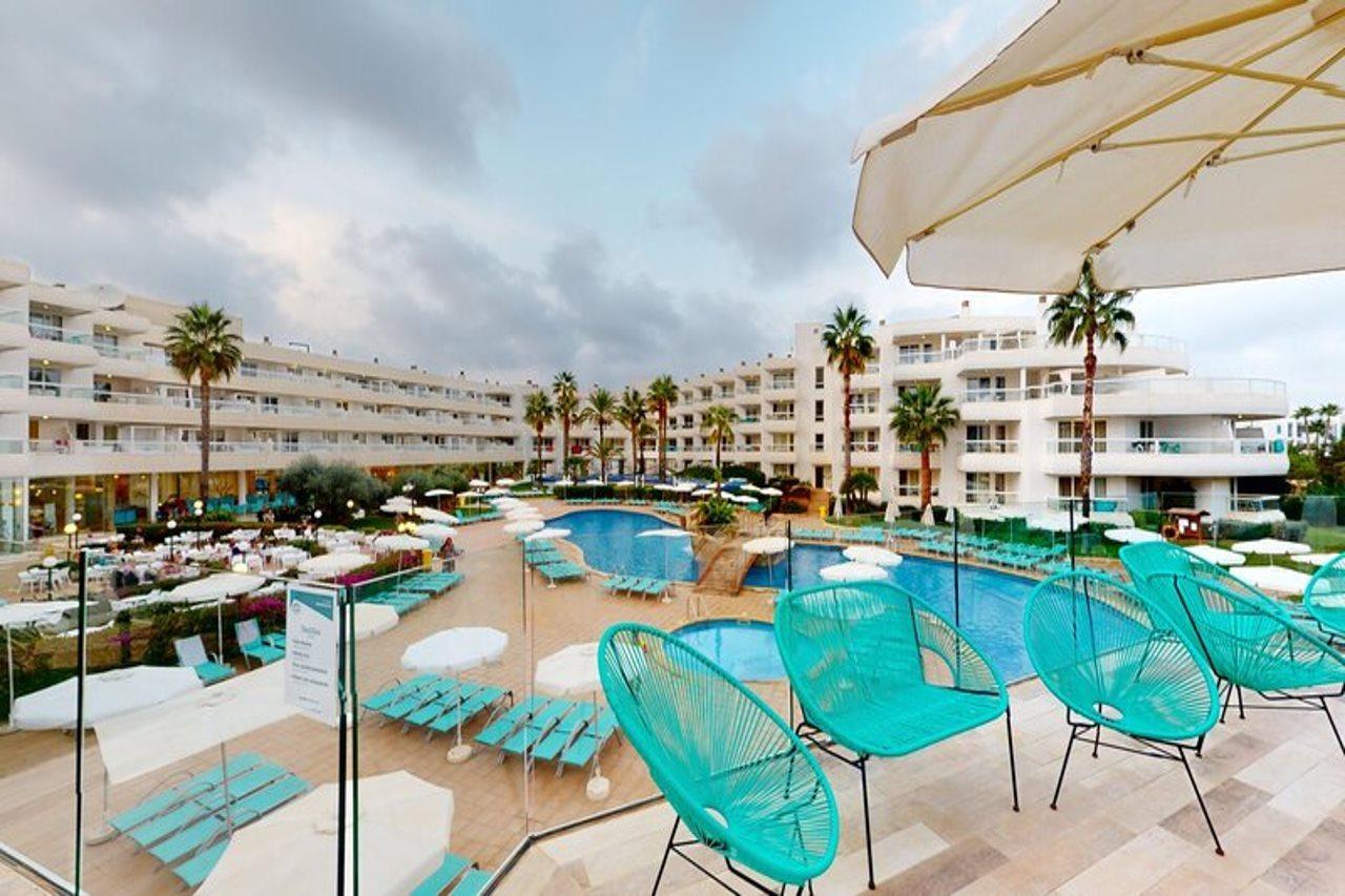 Tropic Garden Aparthotel 4*