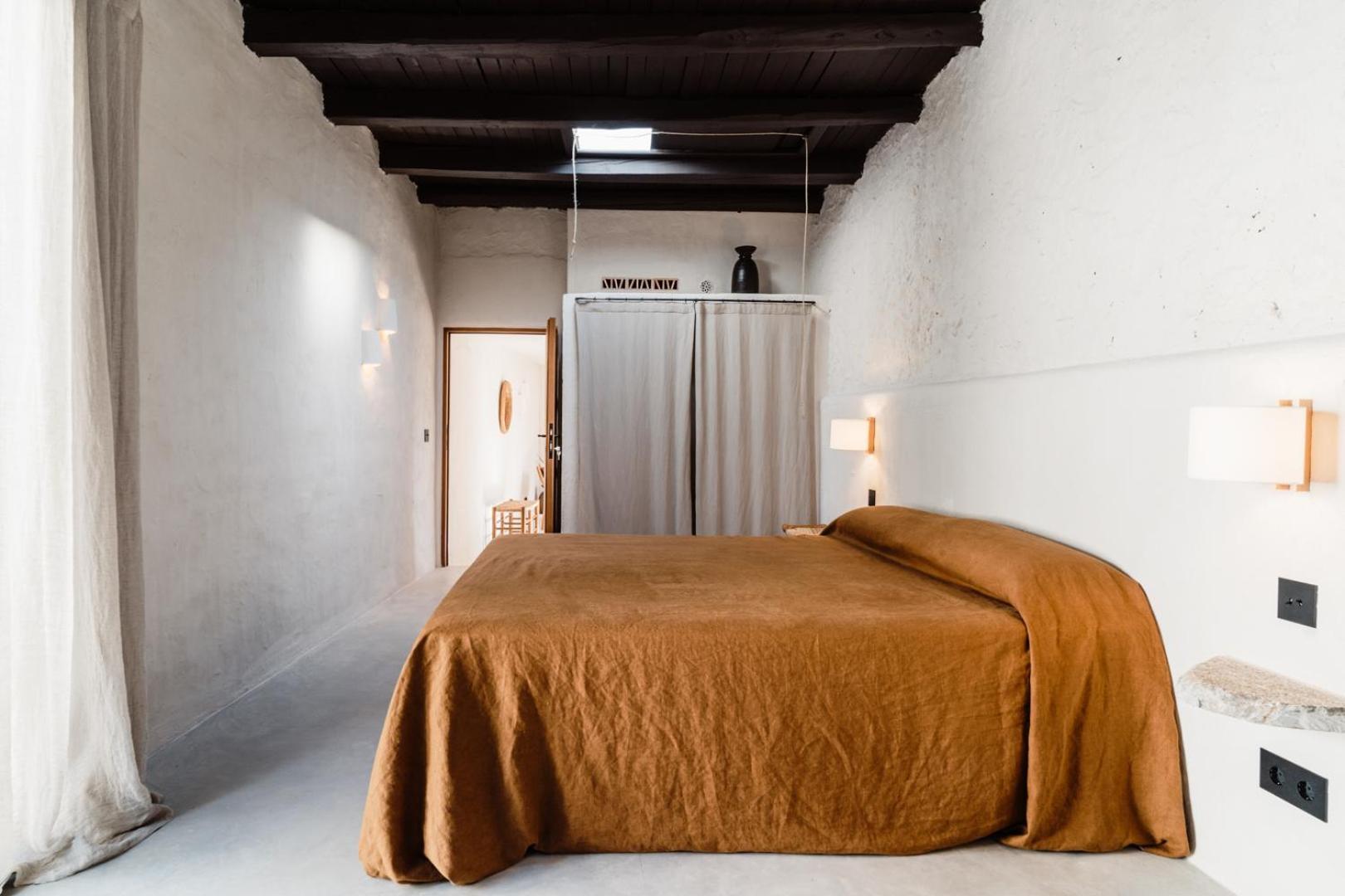 Farm stay Aguamadera Santa Eularia des Riu