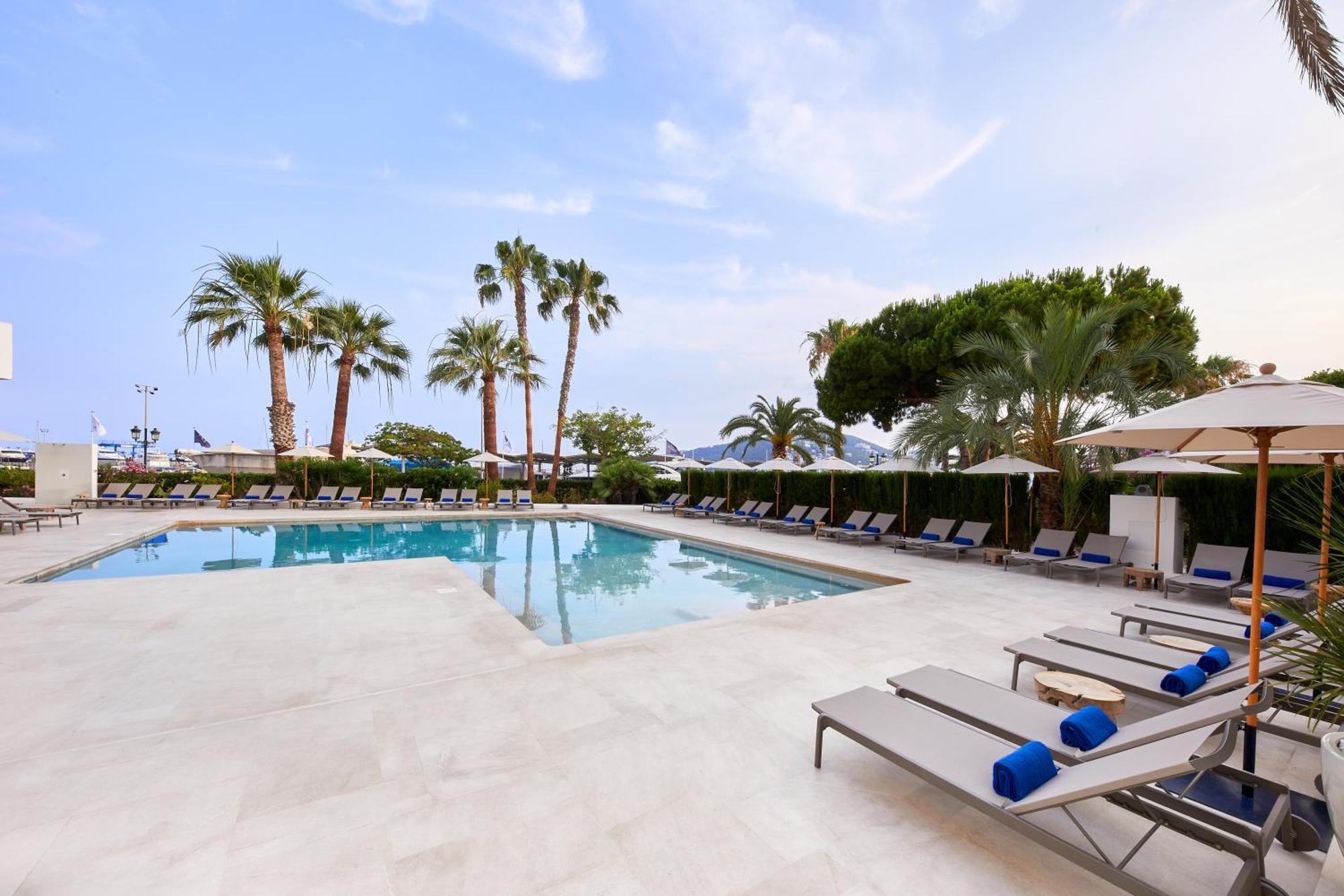 Tres Torres Hotel Santa Eularia des Riu