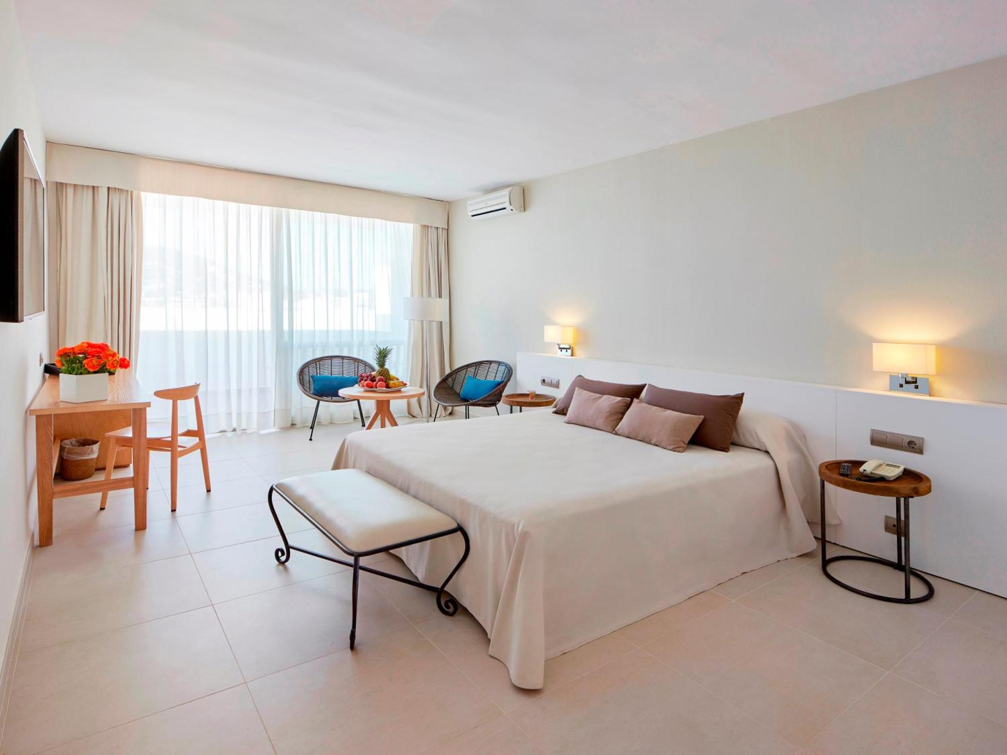 Tres Torres Hotel Santa Eularia des Riu