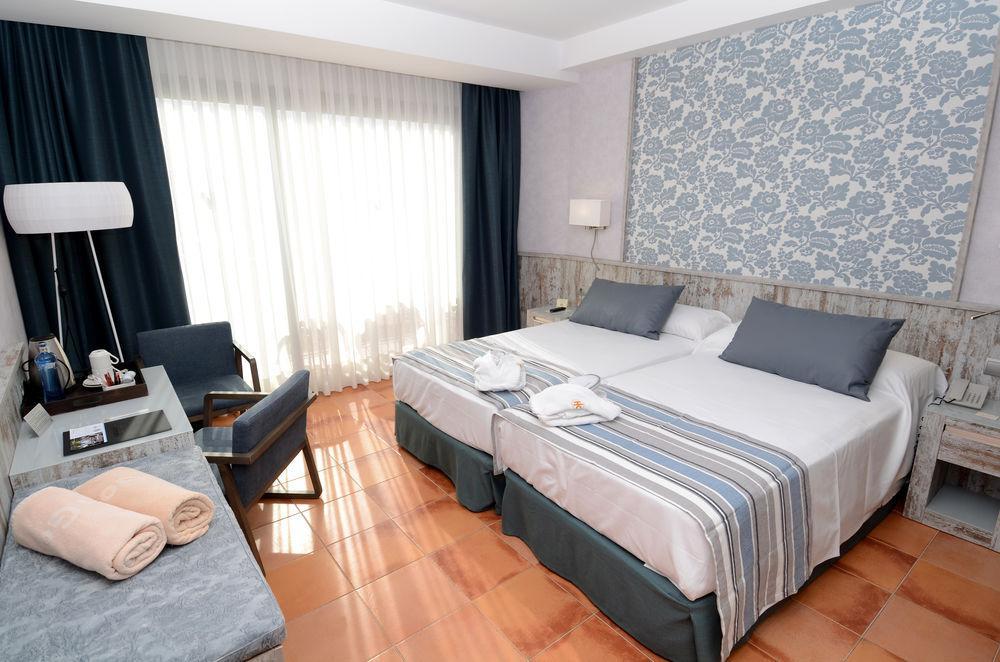 Hotel Catalonia Ses Estaques - Adults Only