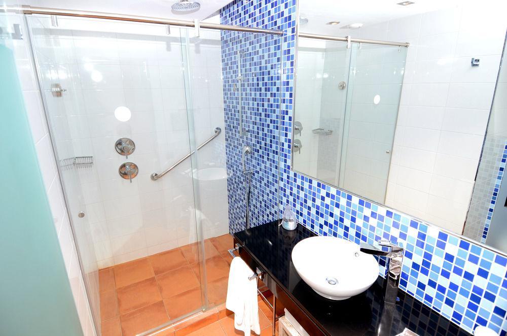 Hotel Catalonia Ses Estaques - Adults Only 4*