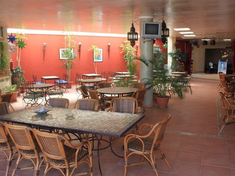 Del Sol Apartment