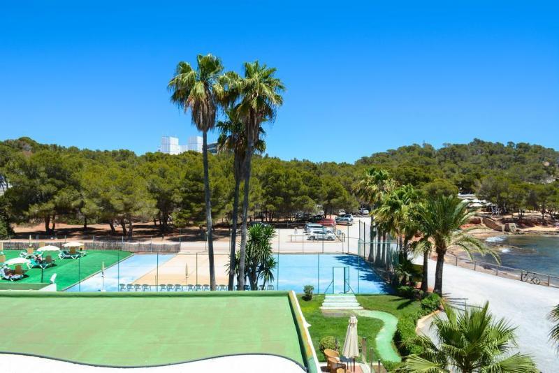 Hotel Catalonia Ses Estaques - Adults Only 4*
