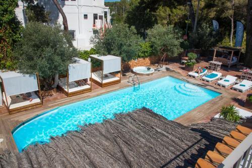 Acora Ibiza Apartahotel 3*